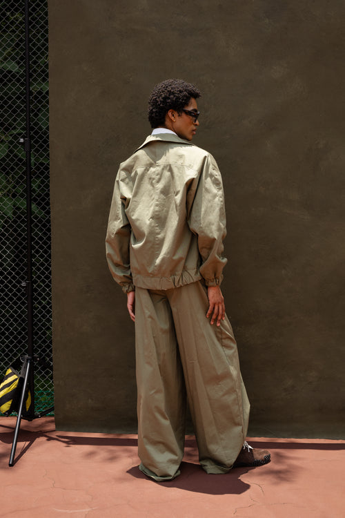 Grounded Wide-Leg Trouser